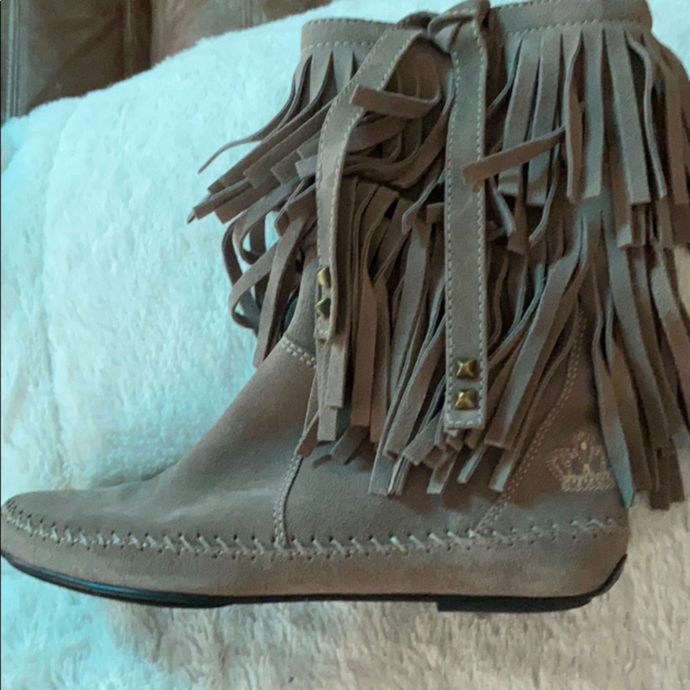 Juicy Couture Tara Fringe Moccasin Boot - Picture 4 of 8
